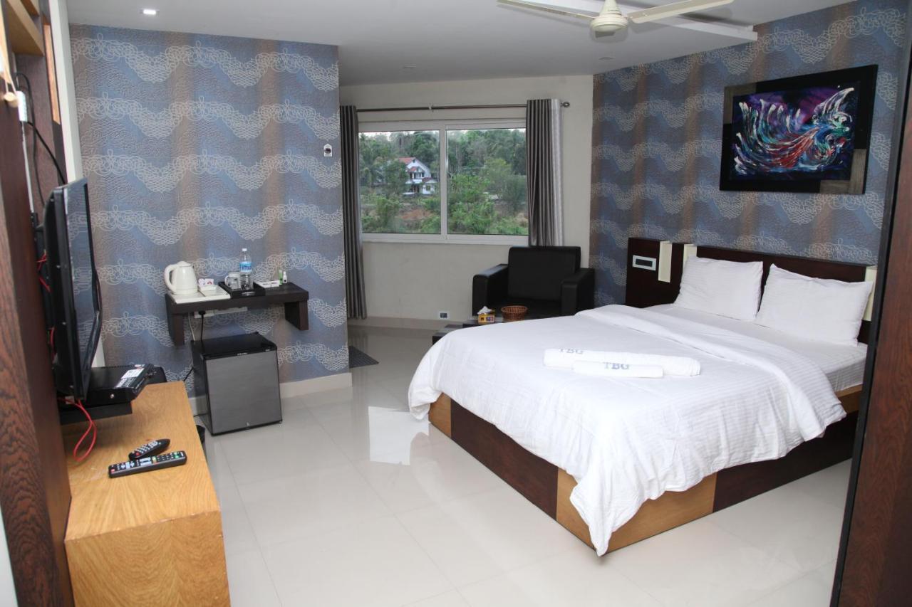 Alshifa Tbg Residency Hotel Perintalmanna ภายนอก รูปภาพ