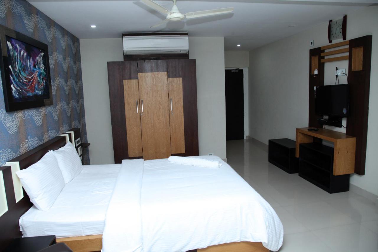 Alshifa Tbg Residency Hotel Perintalmanna ภายนอก รูปภาพ